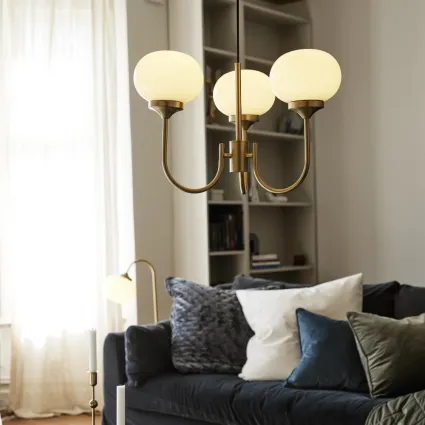 Ceiling lamps