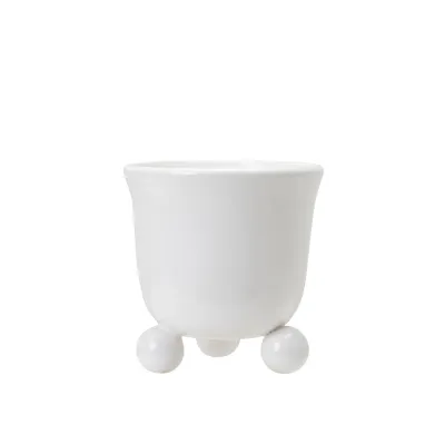 pot-in-white-with-ball-feet-small