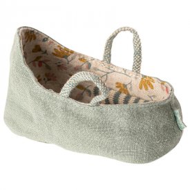 carrycot-my-dusty-green-maileg