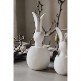 kanin-i-äggskal-vit-keramik