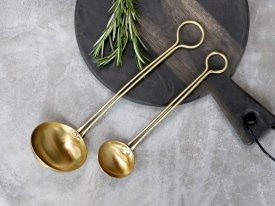 chic-antique-spoon