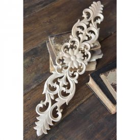 wooden-ornament