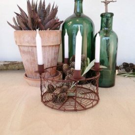round-rusty-candlestick-with-basket