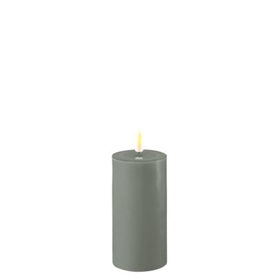 LED Blockljus Ø5x10 cm, Salviagrön - Deluxe Homeart