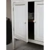 Skåp med två dörrar, Antikvit - Chic Antique