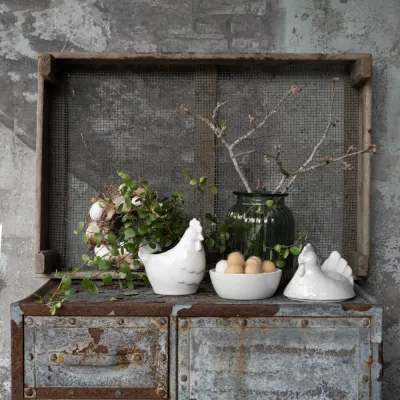 höna-planteringskruka-i-naturvitt-porslin