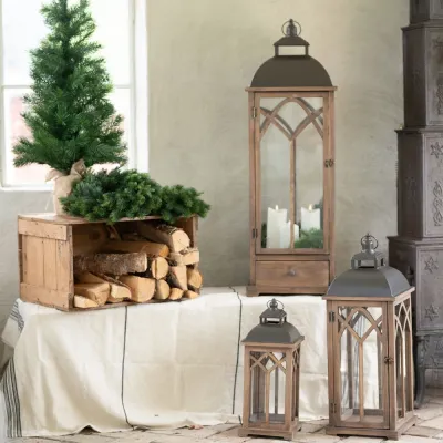 lyktor-thea-grånat-trä-tre-storlekar-från-a-lot-decoration