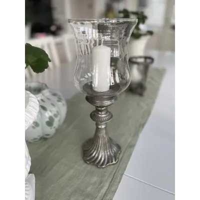 ljuslykta-på-fot-mariell-champagnefärgad-metall-och-glas