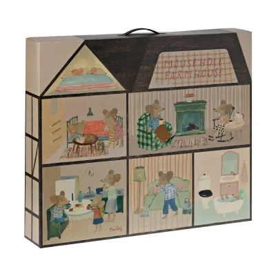 mouse-hole-farmhouse-in-packaging