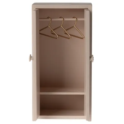 pink-wardrobe-for-mice-family-from-maileg