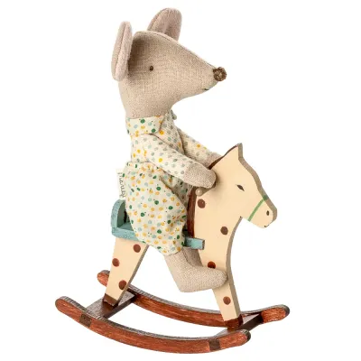 gunghäst-prickig-från-maileg-för-deras-möss