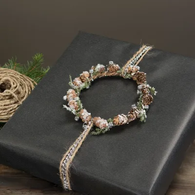 krans-kottar-och-pärlor-från-a-lot-decoration