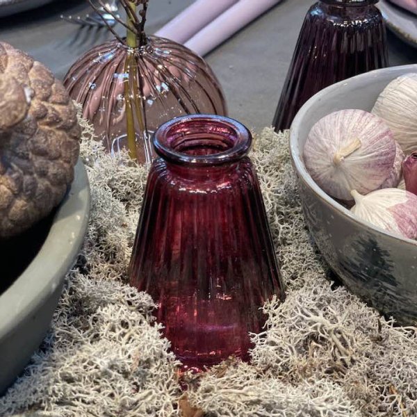 Glass vase H7,5 cm, Magenta - Miljögården