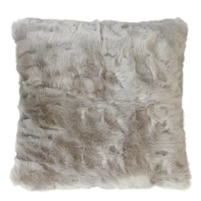 latte-coloured-cushion-in-faux-fur