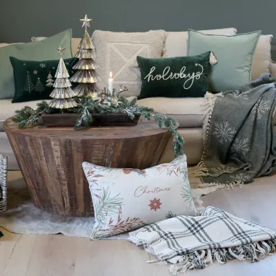 kuddfodral-aix-holidays-mörkgrön-från-chic-antique