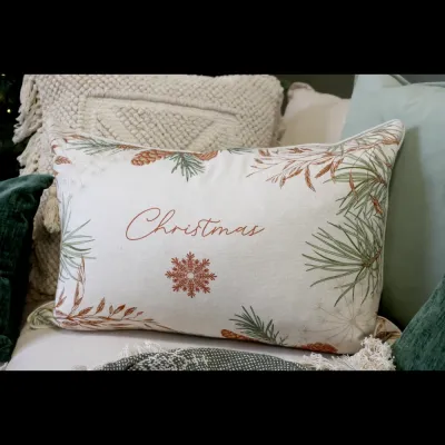 kuddfodral-aix-christmas-med-grankvistar-lin-från-chic-antique