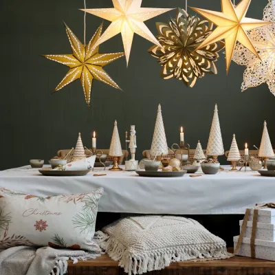 kuddfodral-aix-christmas-med-grankvistar-lin-från-chic-antique