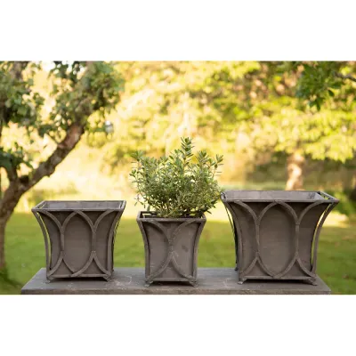 pot-vault-greyish-brown-metal-in-three-sizes
