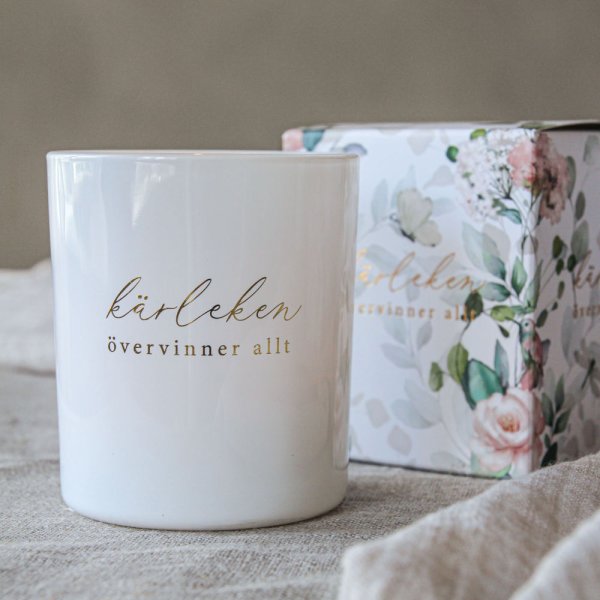 Votive "Kärleken övervinner allt", incl. gift box, White & Gold - Majas Cottage