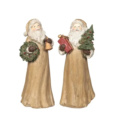 rustic-santas-in-beige
