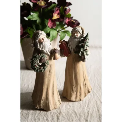 rustic-santas-in-beige