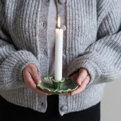 ljusstake-botanik-grön-glaserad-från-Storefactory