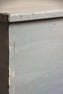 vintage-paint-light-petrol