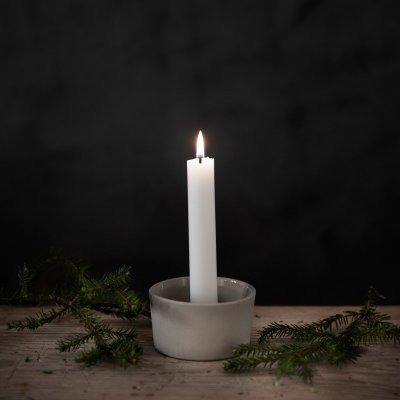 ljusstake-kronljus-grå