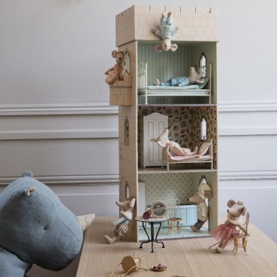 Maileg-möss-lekmiljö