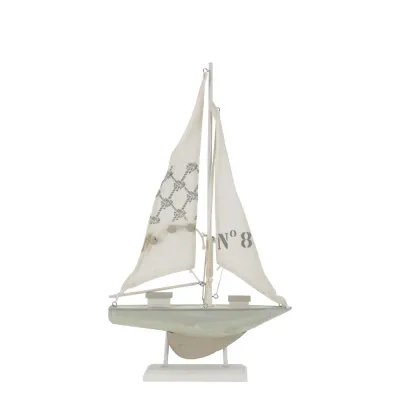 decoration-sailboat-on-foot