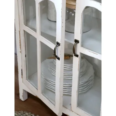 low-display-cabinet-in-cream-with-a-worn-look
