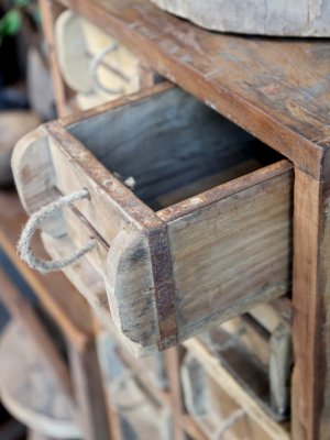 Kommod-chic-antique