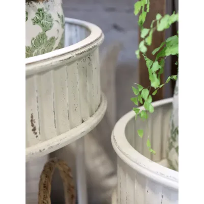 sidobord-i-metall-antikcreme-set-om-två