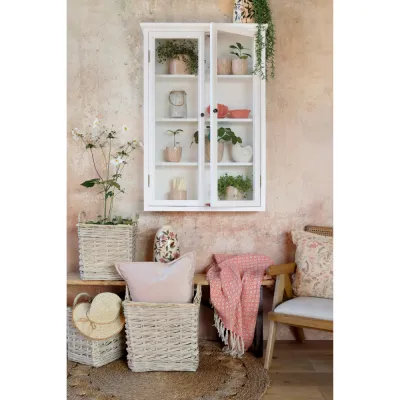 vitt-väggvitrinskåp-marseille