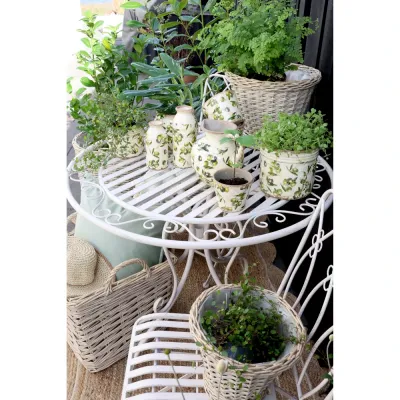 caféset-trädgårdsmöbel-bord-och-två-stolar-antikcreme