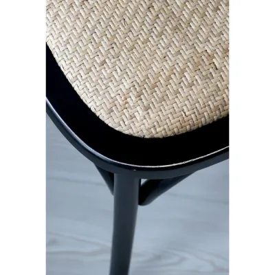 dining-chair-with-crossback-and-rattan-seat