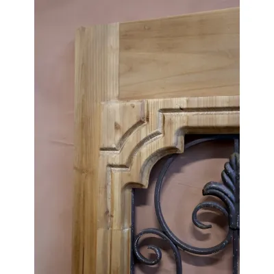 dekorationsdörr-trä-och-järn