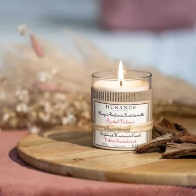 scented-candle-vlevet-sandalwood-from-durance