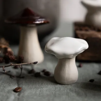 mushroom-decoration-in-white-ceramic
