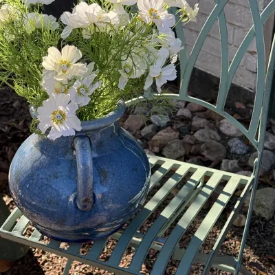 caféstol-salviagrön-för-din-utemiljö