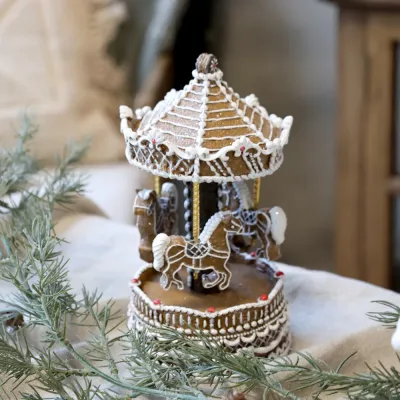 noël-music-box-jingle-bells-gingerbread-merry-go-round-from-chic-antique
