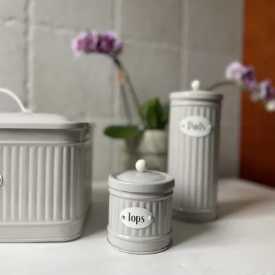 hugo-plåtburk-tops-beige