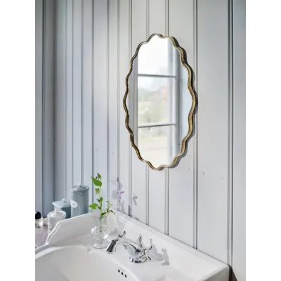 väggspegel-jonna-antikmässing-H51cm-strömshaga