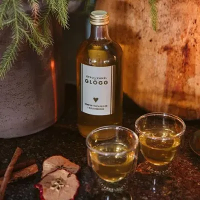mulled-wine-apple-and-cinnamon-from-konfektyrfabriken
