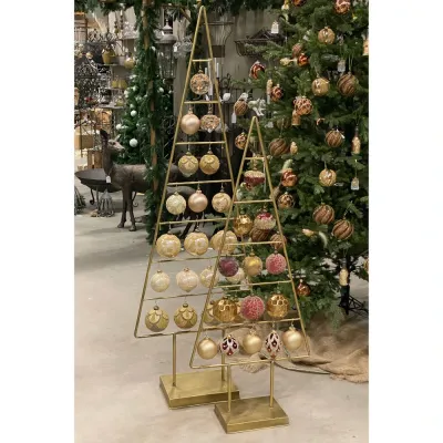 dekorationsställning-med-krokar-gran-antikmässing