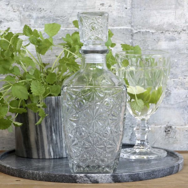Glass decanter with floral pattern, 800 ml, clear - Chic Antique