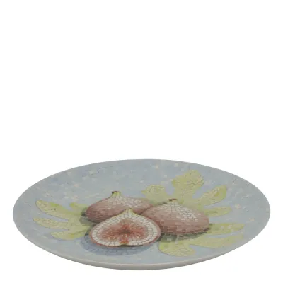 Rund tallrik Chartres i stengods från Chic Antique med ett ljusblått mosaikmönster och motiv av tre lila fikon, diameter 26,5 cm