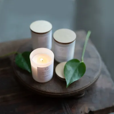 scented-candle-aroma-therapy-coconut-sea-salt