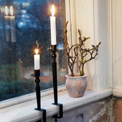 ljusstakar-göte-svart