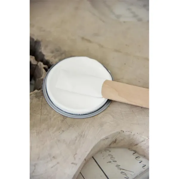 vintage-paint-natural-white